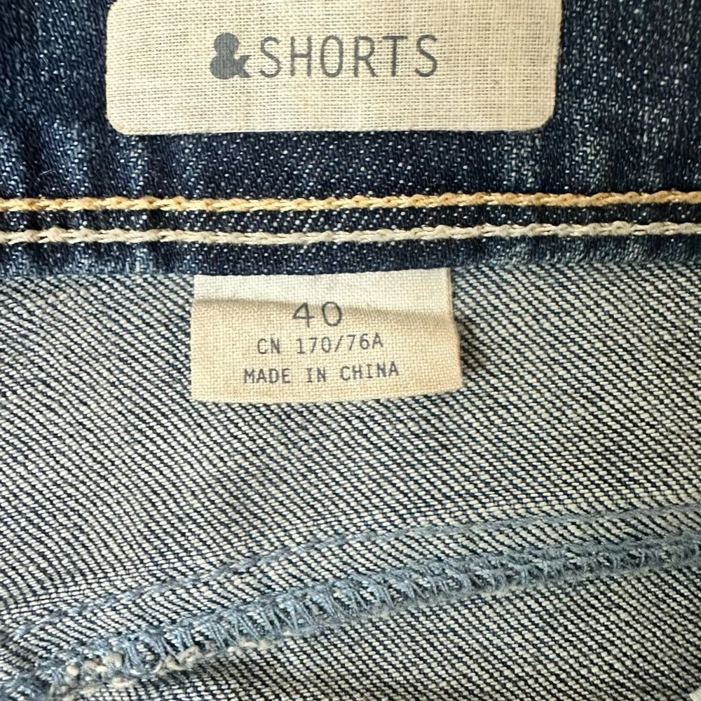 H&M Denim Booty Shorts - Picture 5 of 7